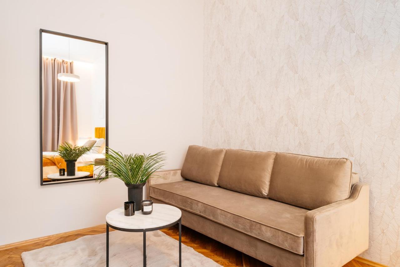 Crystal House - Loftaffair Collection Apartament *
